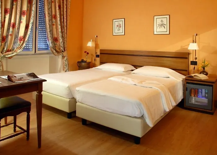 Relais 6 Via Tolmino 4*