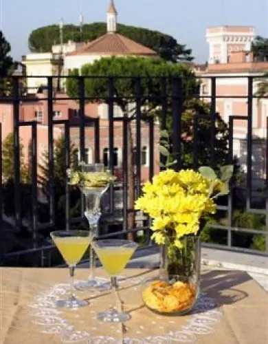 Relais 6 Via Tolmino Hotel