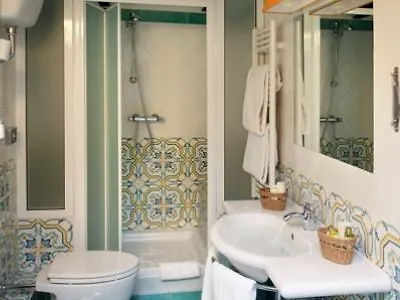 Relais 6 Via Tolmino 4* Řím